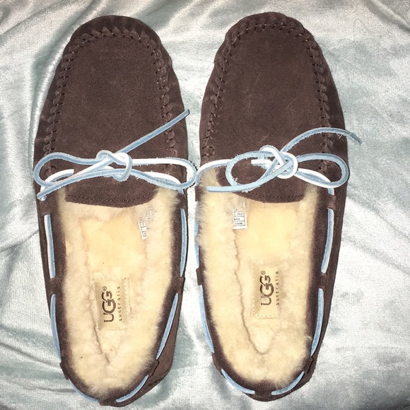 Authentic UGGs Fur Lined Moccasins. Size 8 - Picture 1 of 5